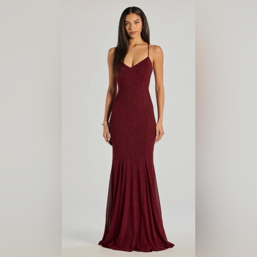 Windsor Maroon Spaghetti Strap Dress